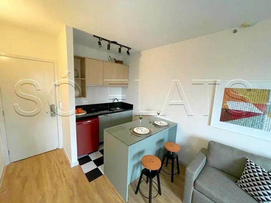 Foto 1 de Apartamento com 1 Quarto para alugar, 32m² em Alphaville Empresarial, Barueri