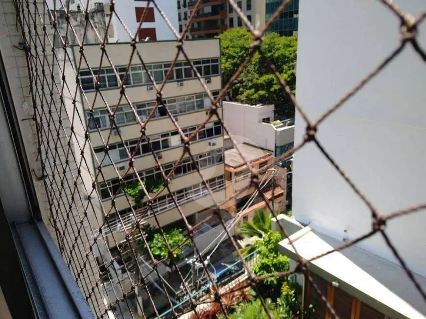 Foto 2 de Apartamento com 1 Quarto à venda, 58m² em Icaraí, Niterói