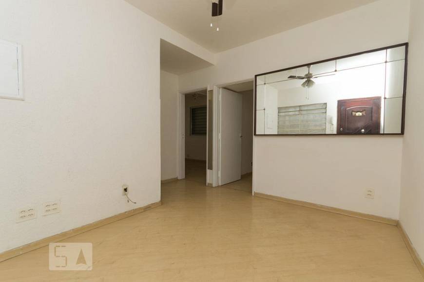 Foto 2 de Apartamento com 2 Quartos para alugar, 40m² em Cambuci, São Paulo