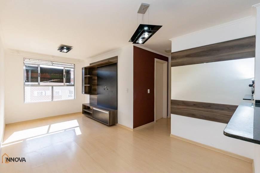 Foto 3 de Apartamento com 2 Quartos para alugar, 50m² em Santa Quitéria, Curitiba