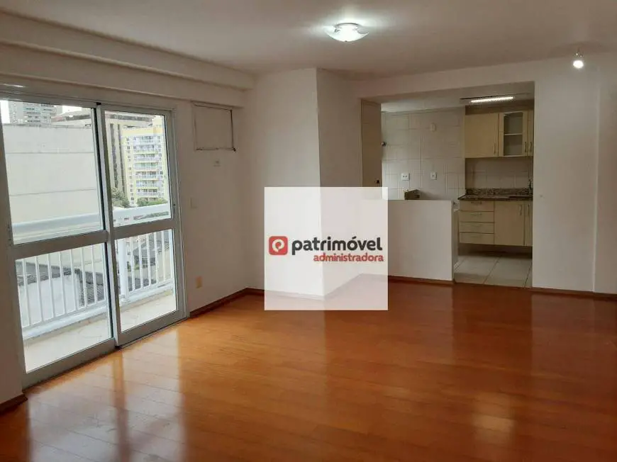 Foto 3 de Apartamento com 3 Quartos para alugar, 99m² em Botafogo, Rio de Janeiro