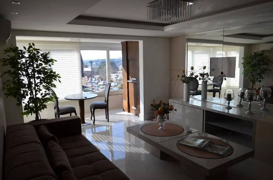 Foto 4 de Apartamento com 3 Quartos à venda, 150m² em Centro, Canela