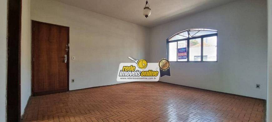 Foto 2 de Apartamento com 3 Quartos para alugar, 82m² em Fabrício, Uberaba