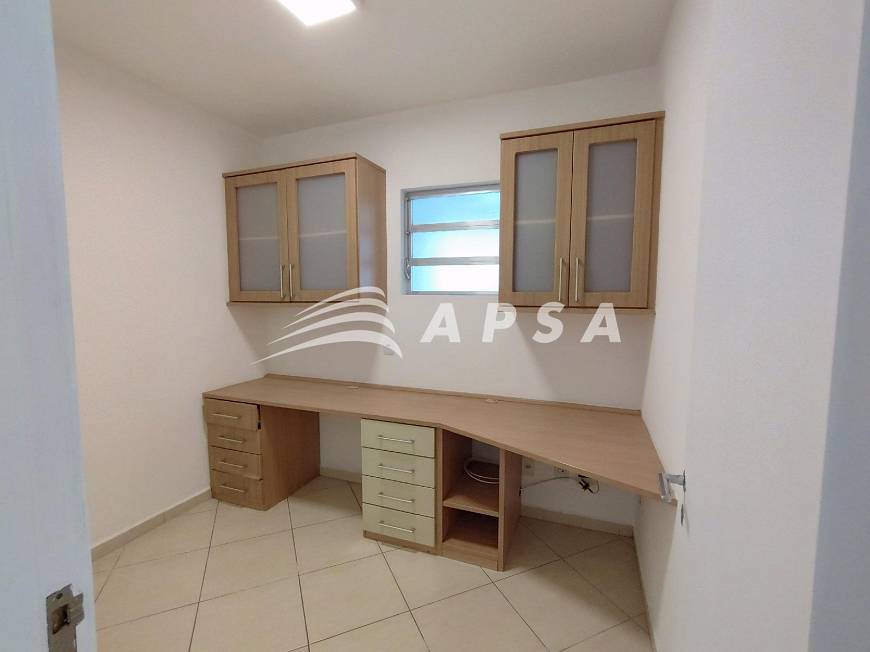 Foto 4 de Apartamento com 3 Quartos para alugar, 68m² em Laranjeiras, Rio de Janeiro