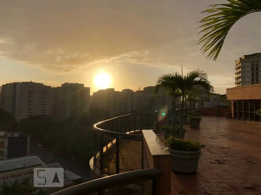 Foto 1 de Apartamento com 3 Quartos para alugar, 106m² em Leblon, Rio de Janeiro