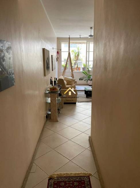 Foto 2 de Apartamento com 3 Quartos para alugar, 120m² em Leme, Rio de Janeiro