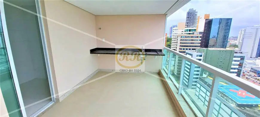 Foto 1 de Apartamento com 3 Quartos para alugar, 126m² em Loteamento Aquarius, Salvador