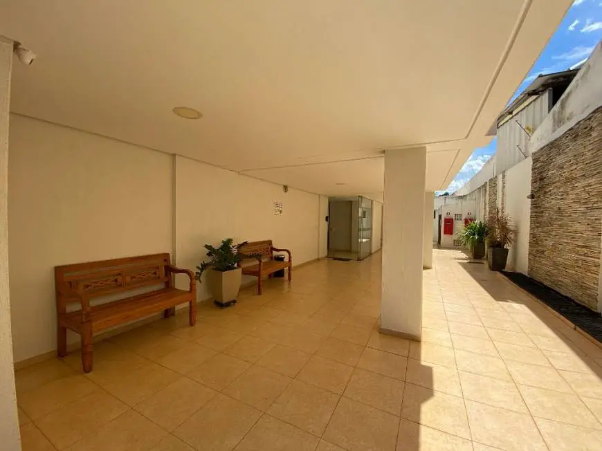 Foto 2 de Apartamento com 3 Quartos para alugar, 64m² em Setor Sul, Goiânia