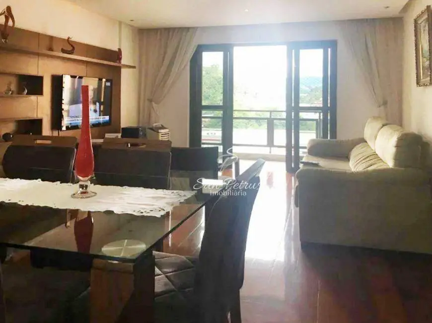 Foto 1 de Apartamento com 3 Quartos à venda, 119m² em Varzea, Teresópolis