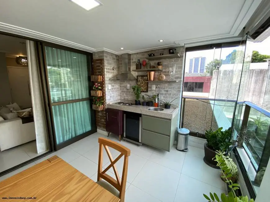 Foto 4 de Apartamento com 4 Quartos à venda, 165m² em Caminho Das Árvores, Salvador
