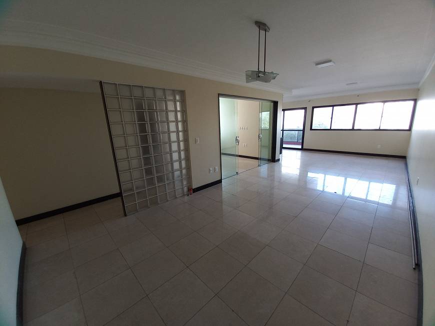 Foto 1 de Apartamento com 4 Quartos à venda, 158m² em Graças, Recife