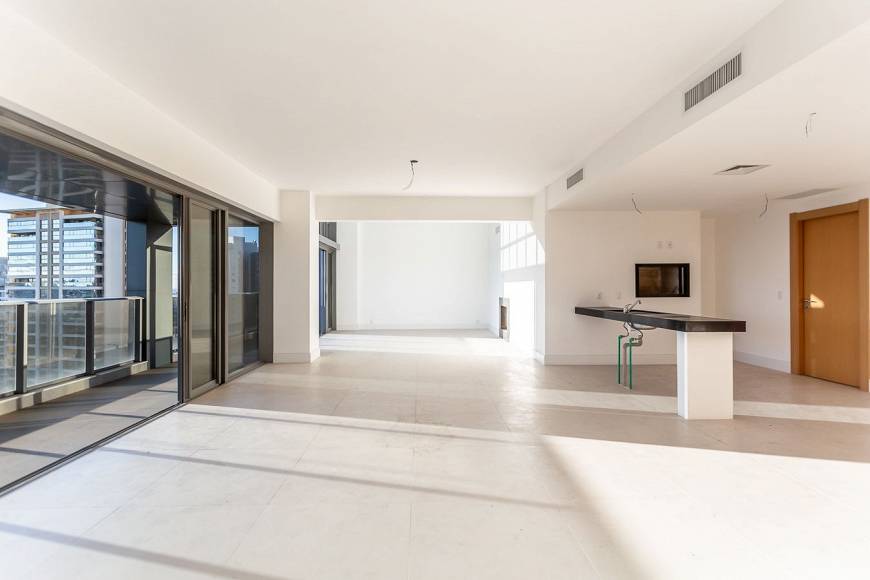Foto 4 de Apartamento com 4 Quartos à venda, 234m² em Jardim Europa, Porto Alegre