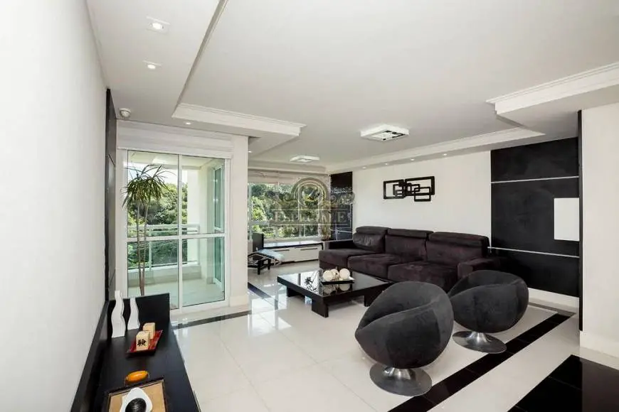 Foto 1 de Apartamento com 4 Quartos para alugar, 179m² em Mossunguê, Curitiba