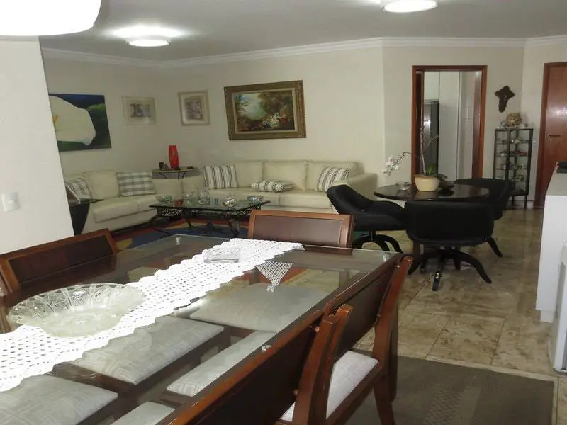 Foto 2 de Apartamento com 4 Quartos à venda, 134m² em Vila Mariana, São Paulo