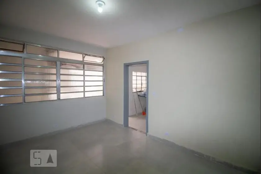 Foto 1 de Casa com 1 Quarto para alugar, 60m² em Vila Ema, São Paulo
