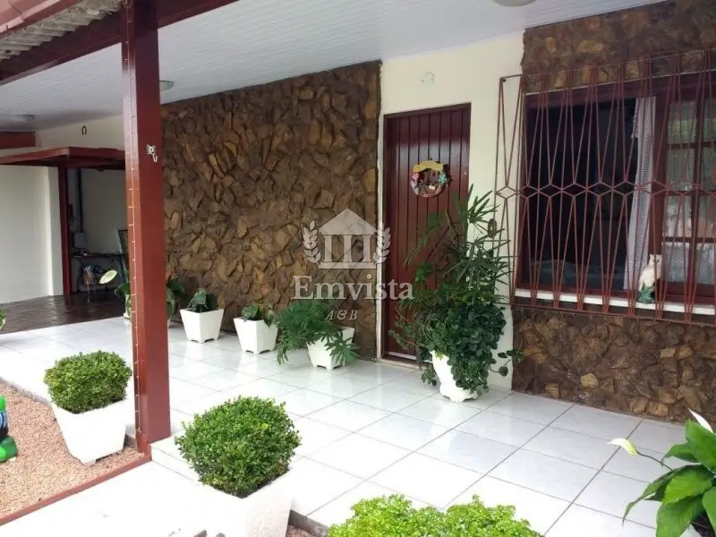 Foto 2 de Casa com 2 Quartos à venda, 154m² em Harmonia, Canoas