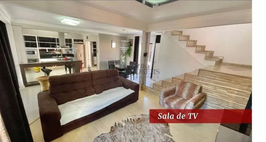 Foto 1 de Casa com 3 Quartos para alugar, 120m² em Centro, Balneário Camboriú