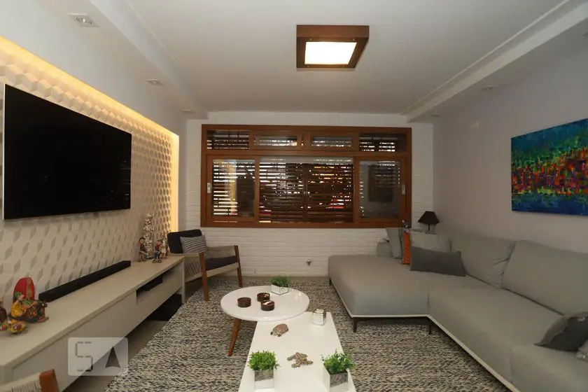 Foto 2 de Casa com 3 Quartos para alugar, 200m² em Perdizes, São Paulo
