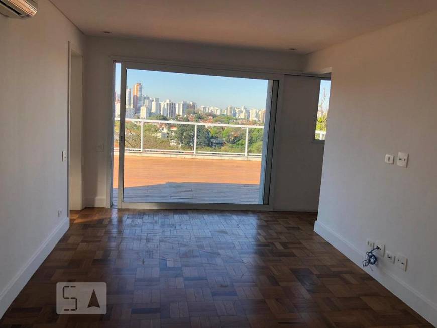 Foto 3 de Casa com 5 Quartos para alugar, 490m² em Sumaré, São Paulo