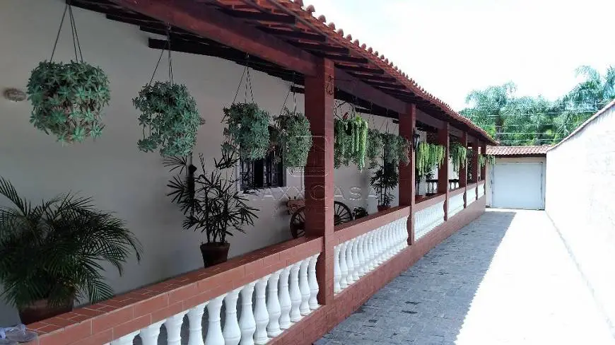 Foto 1 de Casa de Condomínio com 4 Quartos à venda, 200m² em Parque Terceiro Lago, São Paulo