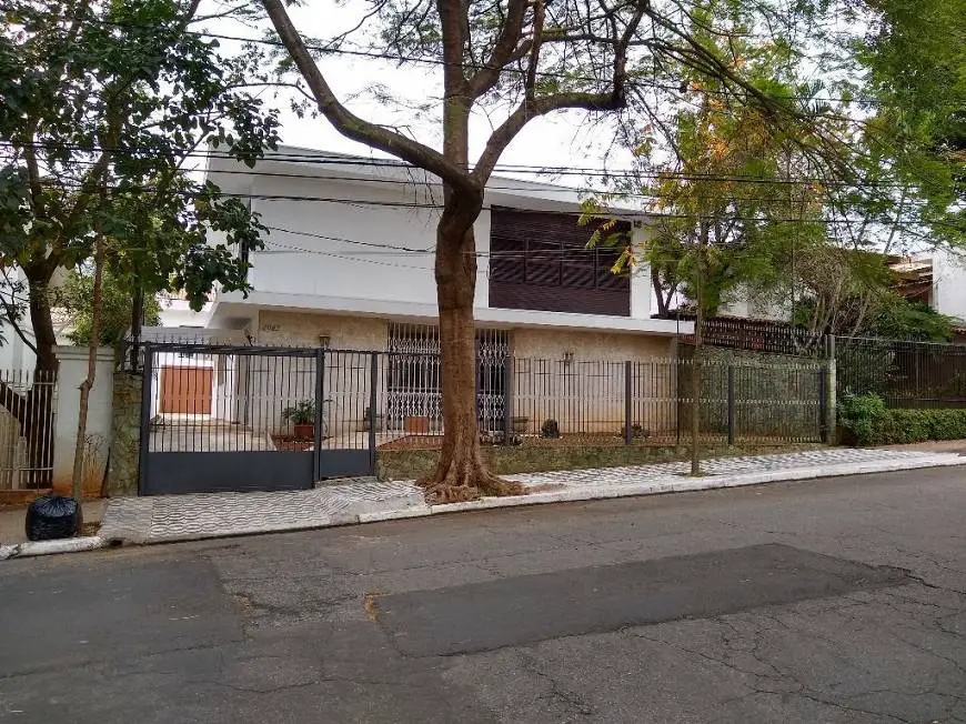 Foto 2 de Sobrado com 4 Quartos para venda ou aluguel, 603m² em Planalto Paulista, São Paulo