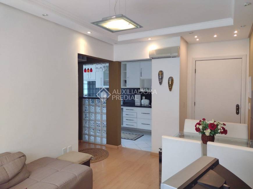 Foto 1 de Apartamento com 1 Quarto à venda, 44m² em Partenon, Porto Alegre