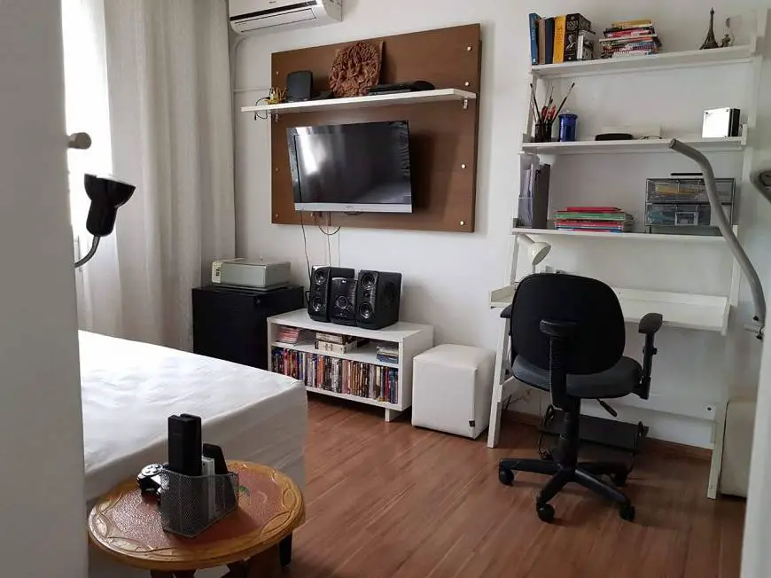 Foto 1 de Apartamento com 1 Quarto para alugar, 50m² em Teresópolis, Porto Alegre
