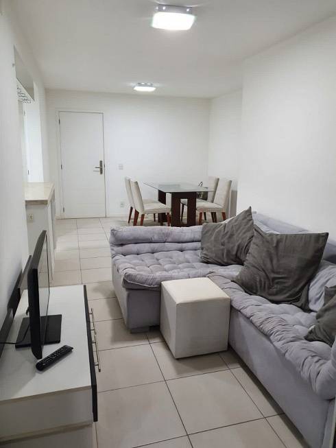 Foto 1 de Apartamento com 2 Quartos para alugar, 70m² em Barra da Tijuca, Rio de Janeiro