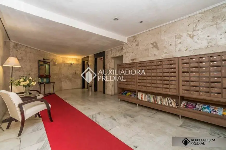 Foto 5 de Apartamento com 2 Quartos para alugar, 83m² em Centro Histórico, Porto Alegre