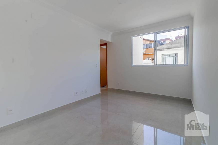 Foto 1 de Apartamento com 2 Quartos à venda, 75m² em Lagoinha, Belo Horizonte