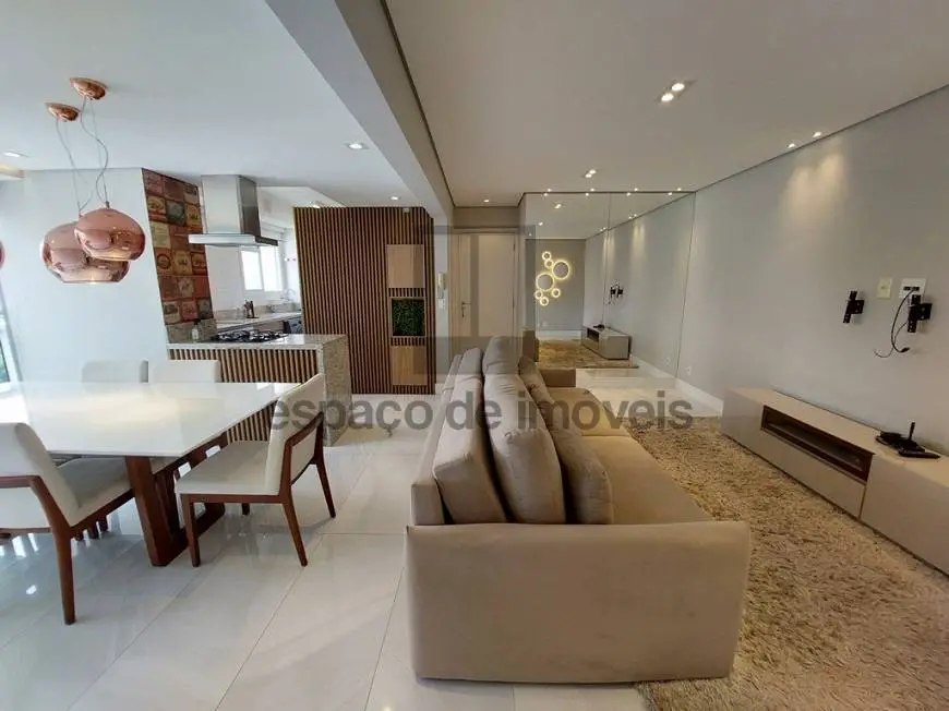 Foto 1 de Apartamento com 2 Quartos para alugar, 77m² em Panamby, São Paulo