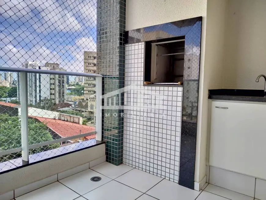 Foto 5 de Apartamento com 2 Quartos para alugar, 67m² em Vila Ipiranga, Londrina