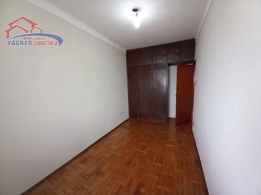 Foto 3 de Apartamento com 3 Quartos para alugar, 80m² em Bairro da Cruz, Lorena
