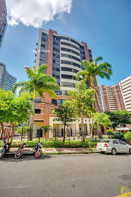 Foto 1 de Apartamento com 3 Quartos para alugar, 130m² em Meireles, Fortaleza