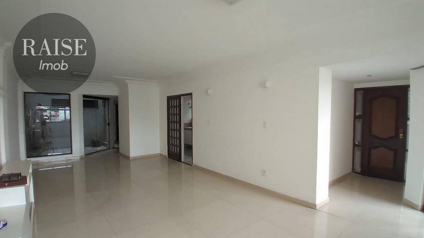 Foto 2 de Apartamento com 3 Quartos à venda, 208m² em Santa Catarina, Juiz de Fora