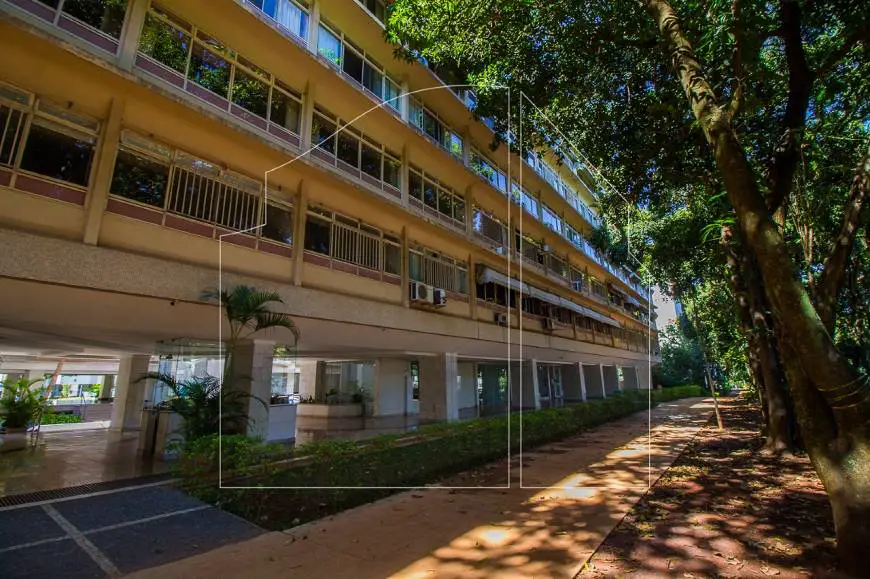 Foto 1 de Apartamento com 4 Quartos para alugar, 212m² em Asa Sul, Brasília