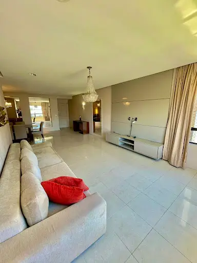 Foto 4 de Apartamento com 4 Quartos à venda, 160m² em Jatiúca, Maceió