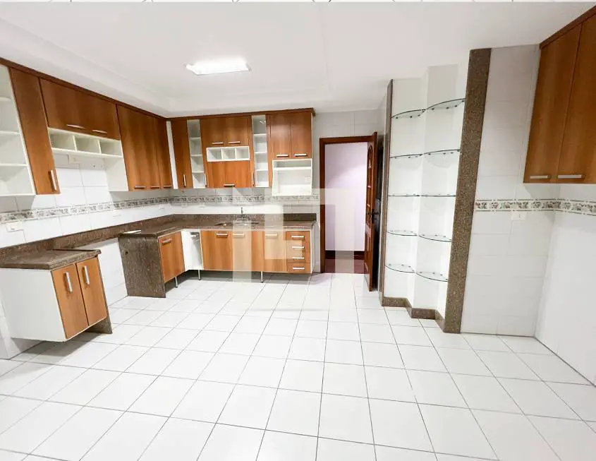 Foto 2 de Apartamento com 4 Quartos para alugar, 300m² em Recreio Dos Bandeirantes, Rio de Janeiro