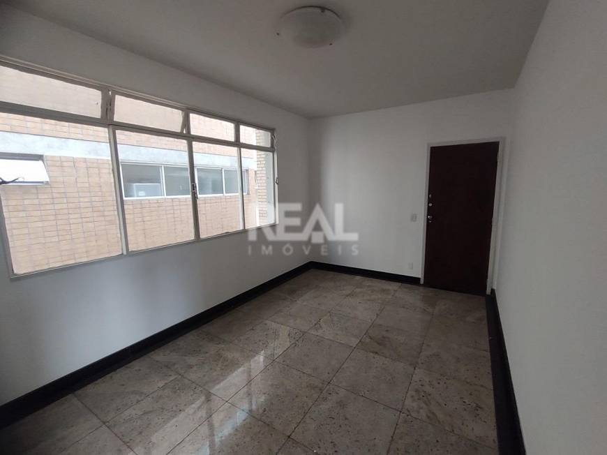 Foto 1 de Apartamento com 4 Quartos para alugar, 140m² em Santo Antônio, Belo Horizonte