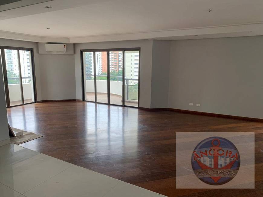 Foto 1 de Apartamento com 4 Quartos para alugar, 274m² em Vila Nova Conceição, São Paulo