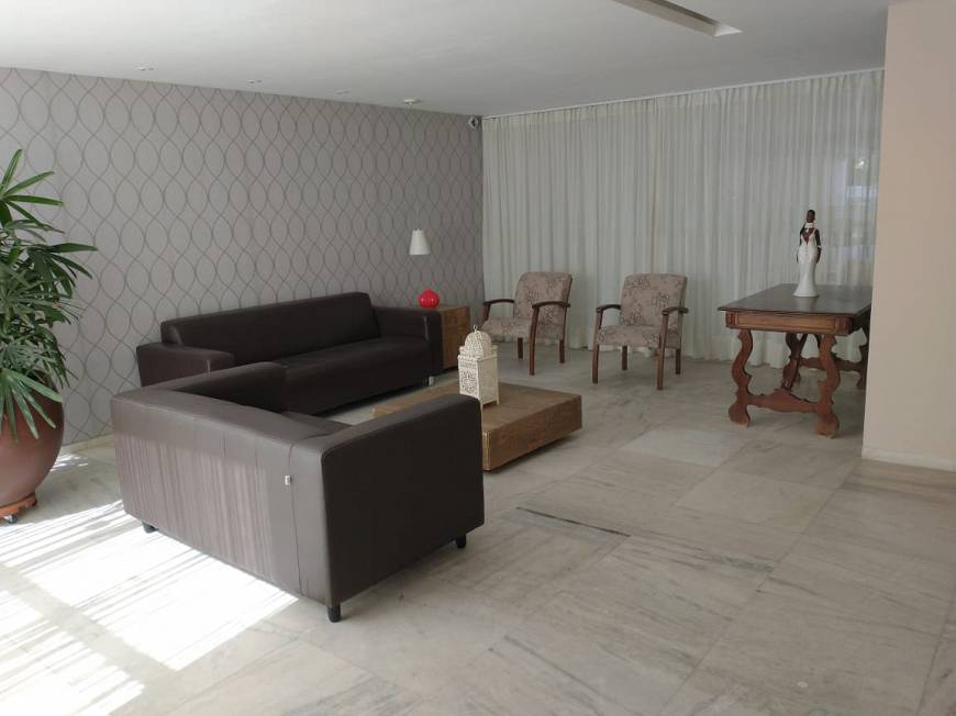 Foto 1 de Apartamento com 4 Quartos à venda, 230m² em Vitória, Salvador