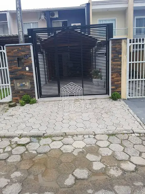 Foto 1 de Casa com 2 Quartos à venda, 90m² em João Costa, Joinville