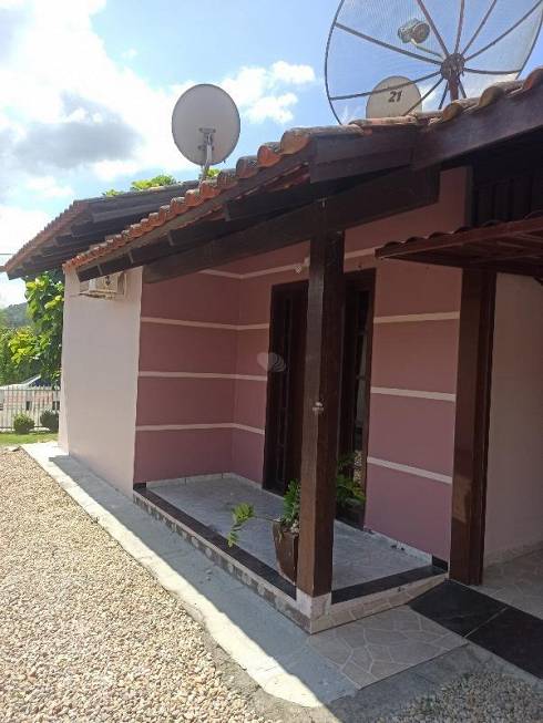 Foto 1 de Casa com 2 Quartos à venda, 73m² em Limoeiro, Brusque