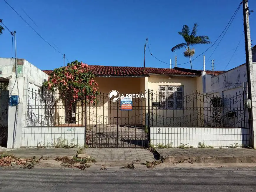 Foto 1 de Casa com 2 Quartos para alugar, 60m² em Passaré, Fortaleza