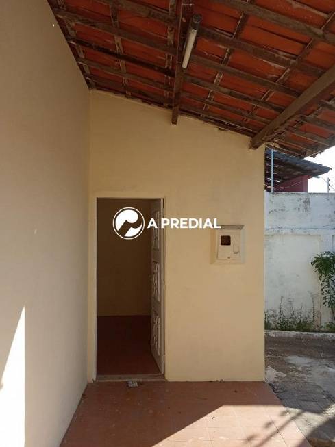 Foto 5 de Casa com 2 Quartos para alugar, 60m² em Passaré, Fortaleza