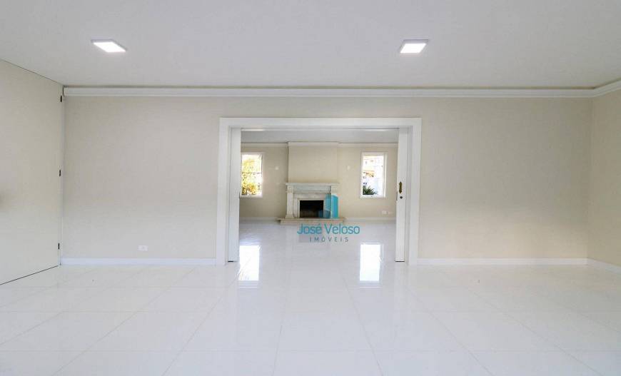 Foto 1 de Casa com 5 Quartos para venda ou aluguel, 580m² em Seminário, Curitiba