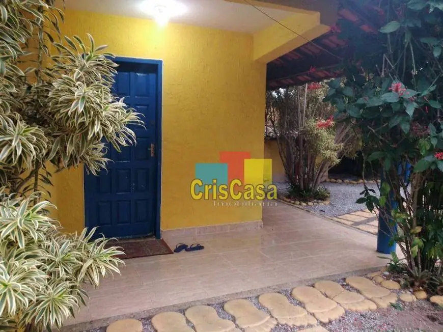 Foto 2 de Casa com 6 Quartos para alugar, 220m² em Jardim Mariléa, Rio das Ostras