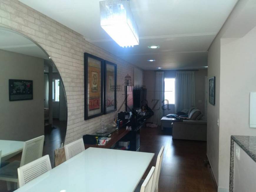 Foto 3 de Casa de Condomínio com 3 Quartos à venda, 134m² em Jardim das Indústrias, São José dos Campos