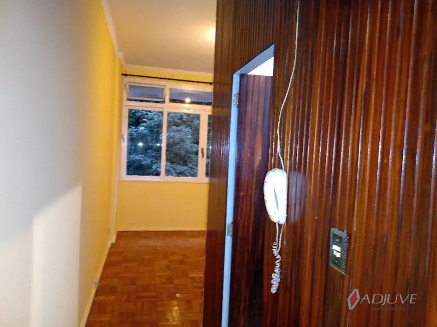 Foto 1 de Kitnet com 1 Quarto para alugar, 27m² em Centro, Petrópolis