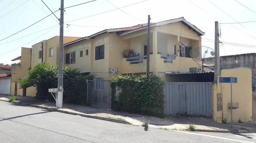 Foto 1 de Sobrado com 10 Quartos para venda ou aluguel, 263m² em Capela, Vinhedo